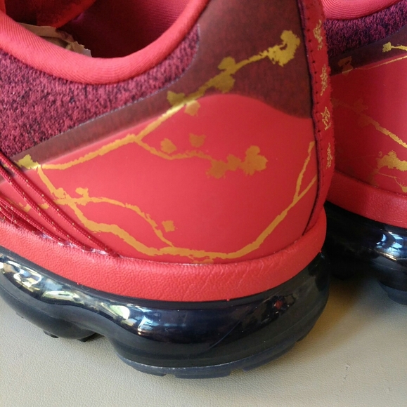 SAMPLE** Vapormax Run Utility 'Chinese New Year' - Picture 11 of 14